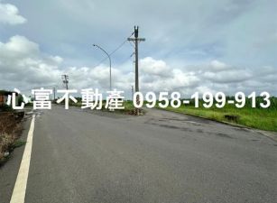 橋頭滯洪池旁農地好運用