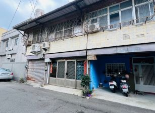 大地坪大面寬車庫透天