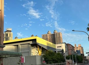 屋主自售桃園藝文特區，同安街超大透店+住