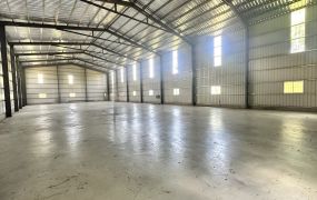 龜山30米路旁挑高7米鋼構廠房