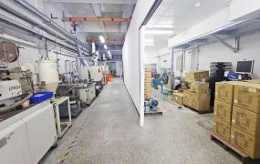 ✌喔葉廠房✌市區大路邊店面廠房~附大電設備