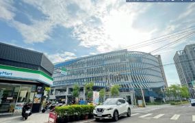 立人高中旁地27.5坪超級大透店/一手屋主