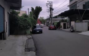 南崁交流道廠房