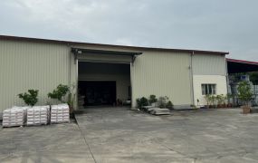 專約     會結105前廠房     大坪數不好找