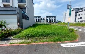 台南市安南區九份子三角窗建地
