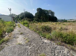 埔里近愛蘭交流道田地