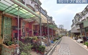 🎯台中市太平區~ 社區型活路前院車庫挑高客廳別墅#27年屋