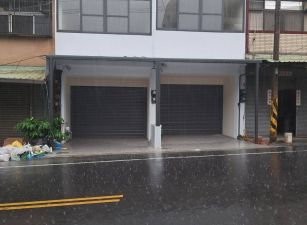 柳子林雙車庫店住06-519     05-2310186