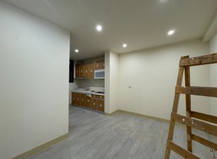 新竹縣竹東鎮市區美透天