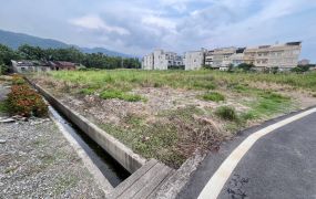 ★住商-張霞★交流道靠山面海方正農建地