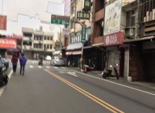 觀音區 觀音娘娘前方信義路