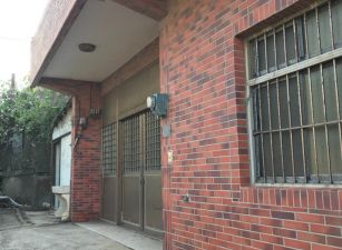 觀音工業區 建地178坪 +樓房 前12米 後3米 臨路