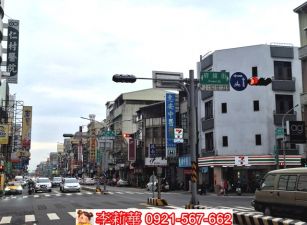 西門路霸氣三角窗金店面