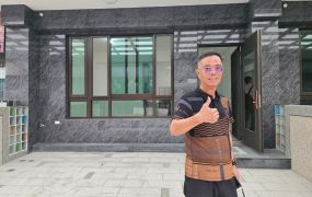 台中買屋賣房 土地王劉志忠 竹山全新大面寬電梯別墅