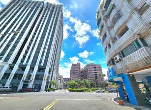 河堤裕誠商圈翻新樓中樓5房平車