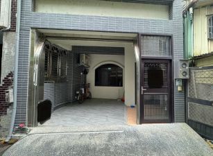 許書豪★羅東鎮內蛋黃區活巷機能優透天
