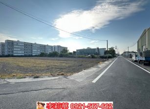歸仁三角窗雙面臨路美農地