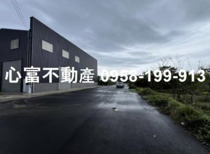 燕巢10米路交流道合法工業廠
