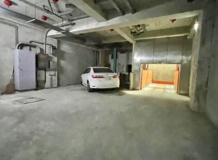 吳鳳南路旁09-586    05-2310186