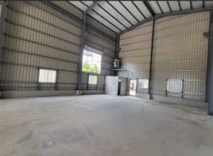 大寮三角窗8米上農地廠房