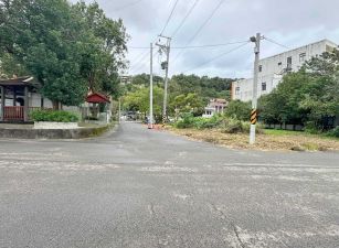 桃園市｜龍潭｜三坑國小旁三面臨路建地