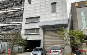 八里台北港挑高12米鋼構廠房