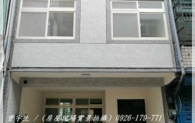 山仔頂商圈【建龍一街】新整理4房車位透天