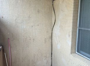 中明...板橋有裝潢立即可住4房有頂加