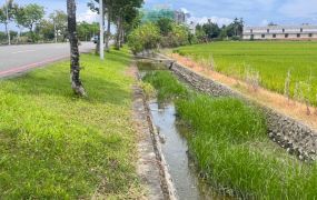 ★住商-張霞★正興農路金車對面方正農地
