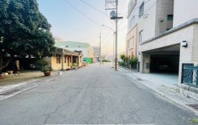 歸仁蛋黃區明亮雙車墅