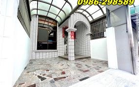 海中街邊間傳統車墅【#安南區透天】