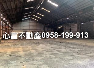 燕巢交流道廠房