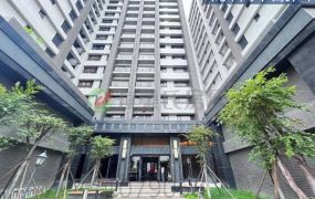 大里大元國小質感精裝環山視野三房電梯口平車