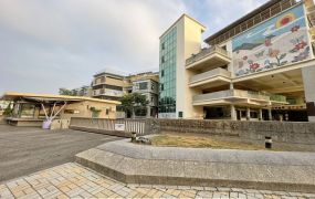 賢北國小大樓價住透天車墅