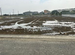 育人路小筆美農地11-015    05-2310186