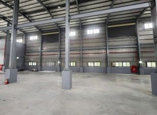 竹南近市區/挑高9.5米/鋼構廠房(可廠登) •    苗栗廠房工業地買賣/建地/徵收農地/廠房出租