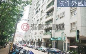中山醫近十三期文心高第2+1房附雙車位