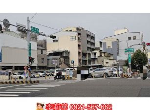 成功路面寬6.8米商四金店地