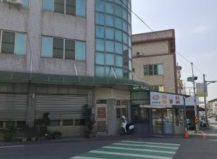 溪州㊣中山路商區店透