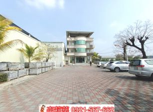 官田輕齡多功能廠辦住