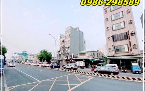 麻豆圓環大面寬店住【#麻豆區透天】