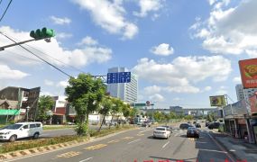 南崁交流道廠房