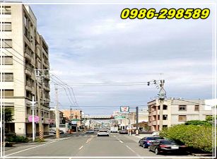 新市近南科81大地坪四車墅【#新市區透天】