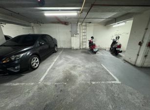 彰化南校街學區二樓公寓含車位