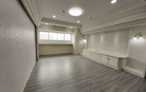 巨蛋漢神正對面高樓景觀四房平移車位~1758萬
