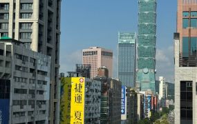 ２０年好口碑，免費收發信件、傳真、代收包裹，免費會議室時數，最佳公司登記快來全方位商務中心。