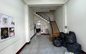 內埔全家旁店住(開底合一)