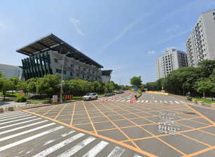 精密工業區內/分租/RC廠房(可廠登 •    台中廠房工業地買賣/建地/徵收農地/廠房出租