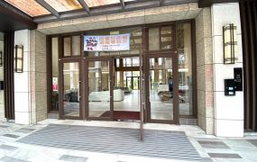 永慶許書豪★京湛前後有露台二房平面車位華廈