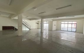 新莊大面寬廠房  •    新北市廠房買賣/工業地/建地/徵收農地/廠房出租